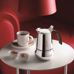 Kitty -Bialetti ambientata